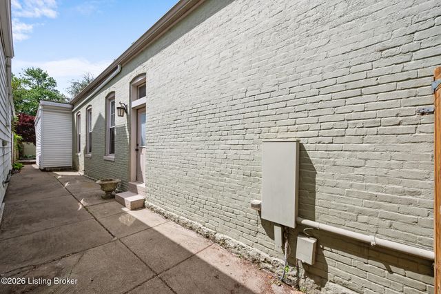 722 Camp St, Louisville, KY 40203