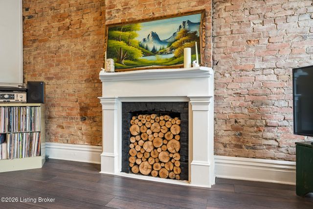 722 Camp St, Louisville, KY 40203