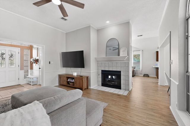 4940 Tb Catron Avenue NW, Albuquerque, NM 87114