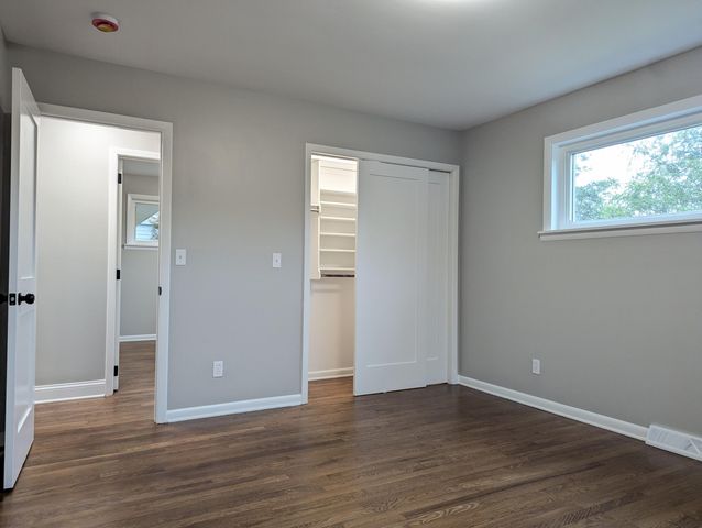 1811 Devon Drive 1811 Devon Drive, Springfield, OH 45503