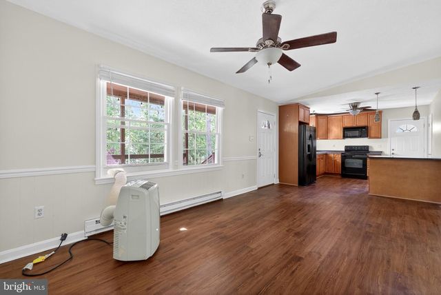 505 PINE HARBOUR DR, Mineral, VA 23117