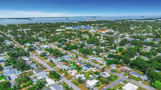 676 ORANGEWOOD DRIVE, Dunedin, FL 34698