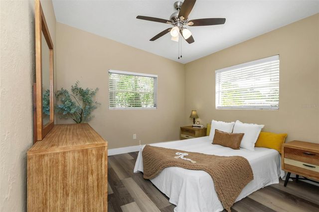 676 ORANGEWOOD DRIVE, Dunedin, FL 34698