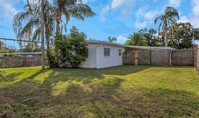 676 ORANGEWOOD DRIVE, Dunedin, FL 34698