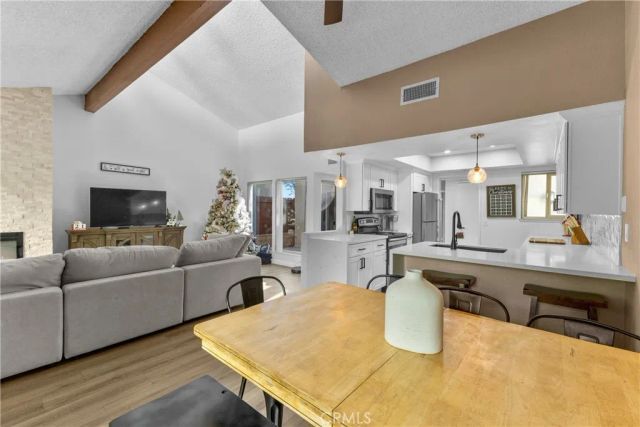 29376 Via Frontera, Murrieta, CA 92563