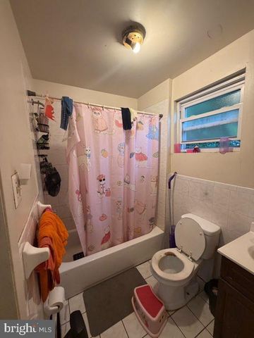 2403 N CLARION ST, Philadelphia, PA 19132
