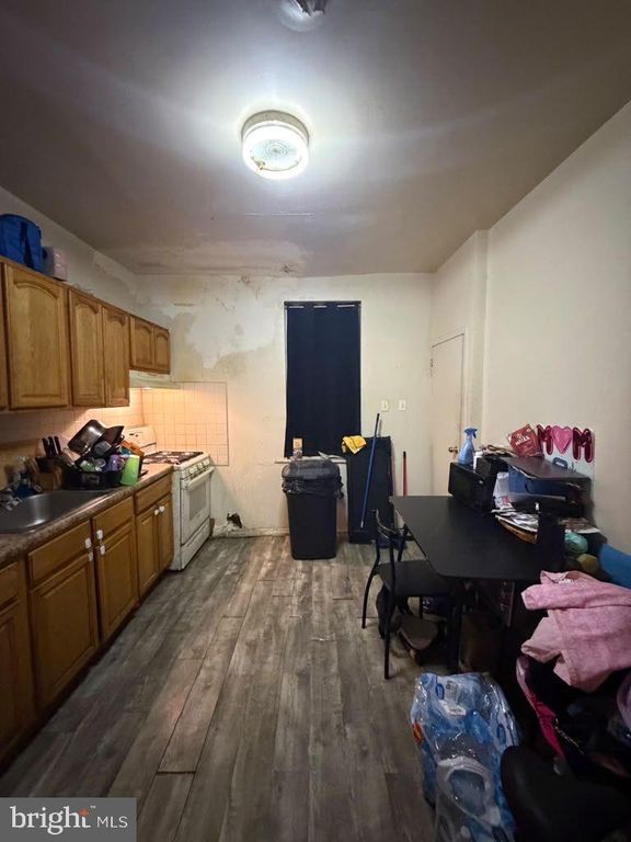 2403 N CLARION ST, Philadelphia, PA 19132 — photo 3