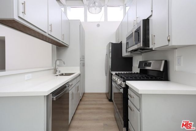 319 23rd Street, Manhattan Beach, CA 90266