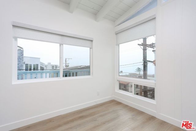 319 23rd Street, Manhattan Beach, CA 90266