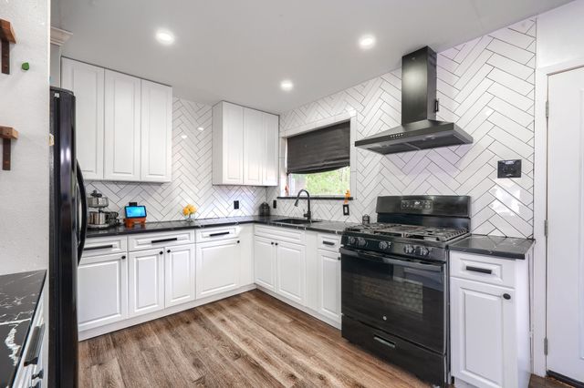 4413 Hyde Park Drive, Mesquite, TX 75150