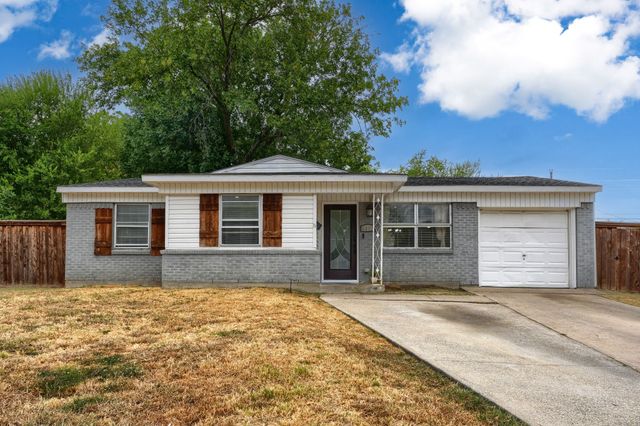 4413 Hyde Park Drive, Mesquite, TX 75150