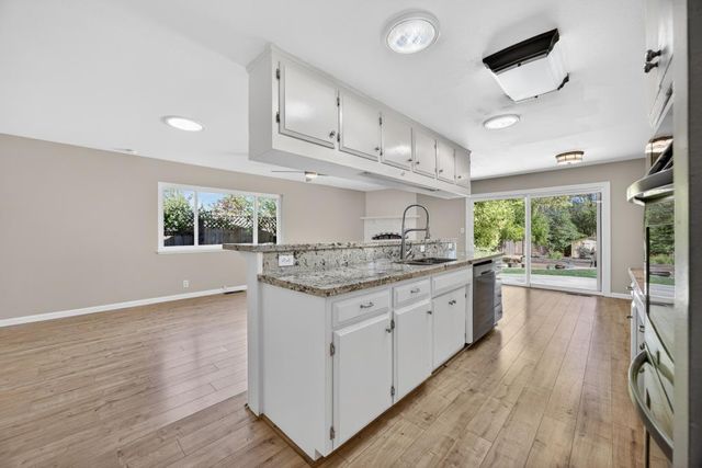 4586 Wawona Cir, Fair Oaks, CA 95628