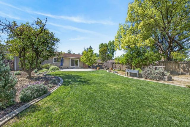 4586 Wawona Cir, Fair Oaks, CA 95628