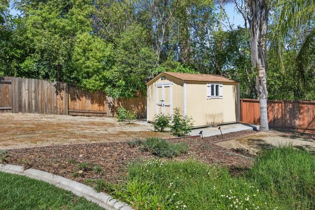 4586 Wawona Cir, Fair Oaks, CA 95628