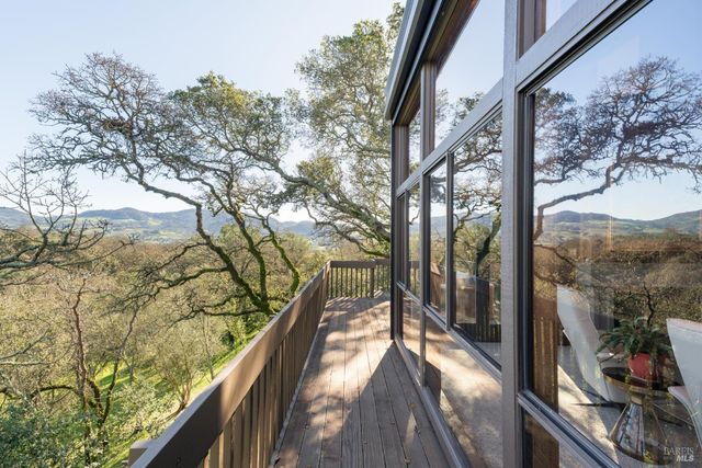 14 Oak Grove Way, Napa, CA 94559