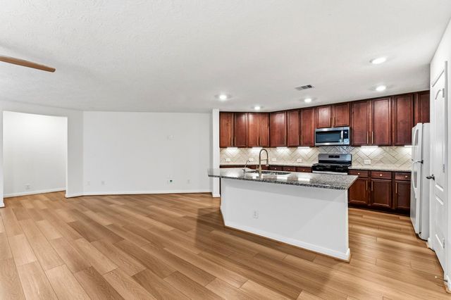 9530 Louis Phillip Street, Magnolia, TX 77354