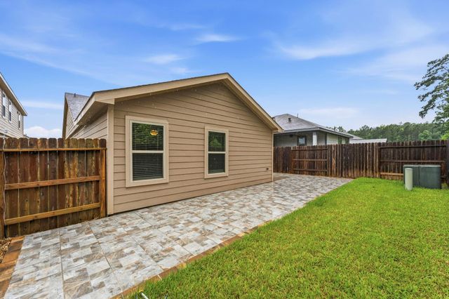 9530 Louis Phillip Street, Magnolia, TX 77354