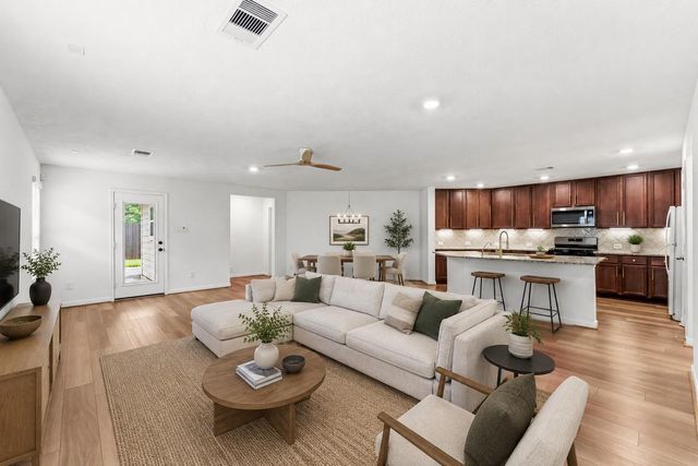 9530 Louis Phillip Street, Magnolia, TX 77354