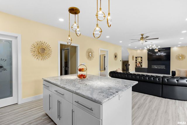 2817 W Lake Trail Court, Dunlap, IL 61525