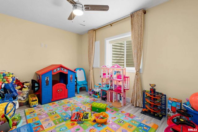 2817 W Lake Trail Court, Dunlap, IL 61525