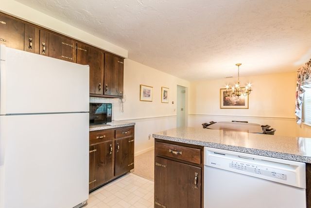 209 Patriot Way, Barnstable, MA 02632