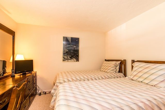 209 Patriot Way, Barnstable, MA 02632