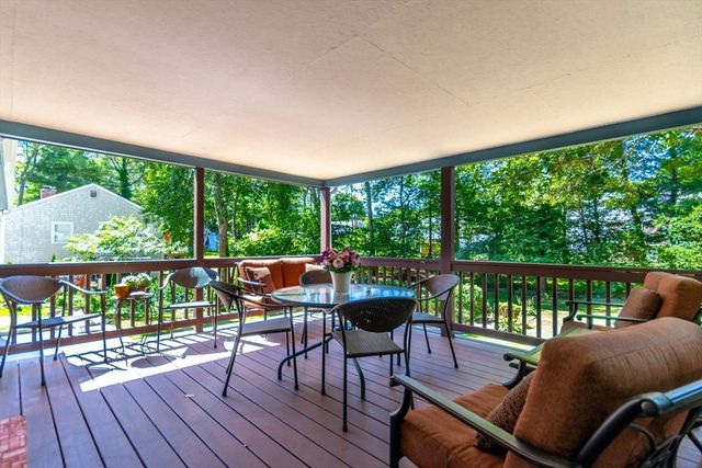 209 Patriot Way, Barnstable, MA 02632