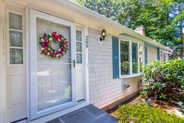 209 Patriot Way, Barnstable, MA 02632