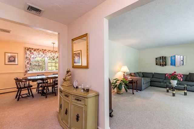 209 Patriot Way, Barnstable, MA 02632
