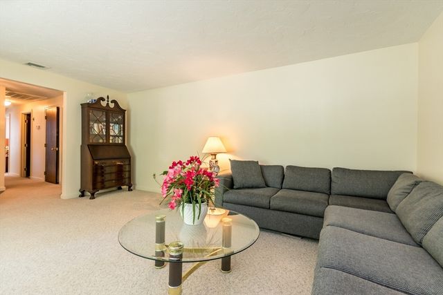209 Patriot Way, Barnstable, MA 02632
