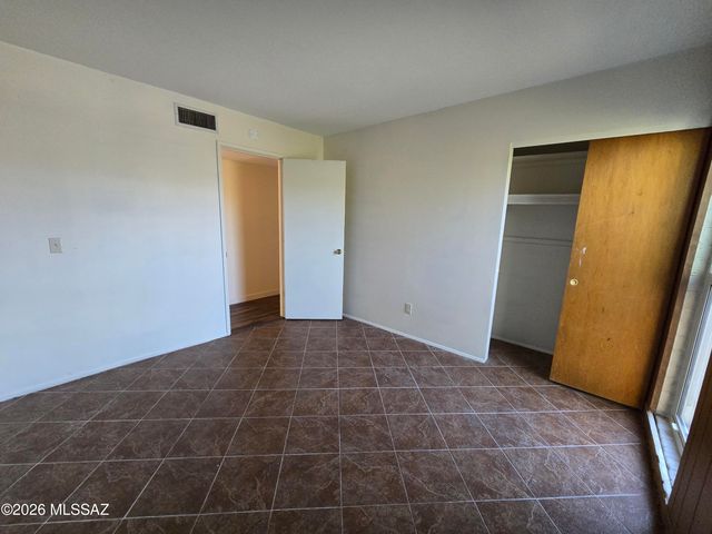 9402 E Placita Eunice, Tucson, AZ 85715