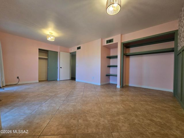 9402 E Placita Eunice, Tucson, AZ 85715