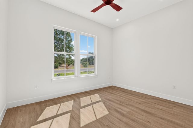 1713 Whitetail RD, Horseshoe Bay, TX 78657