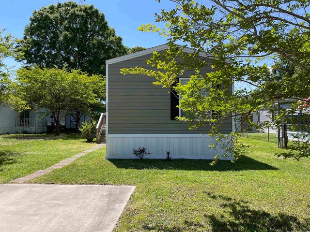 7528 Aubrey Ln., Myrtle Beach, SC 29588