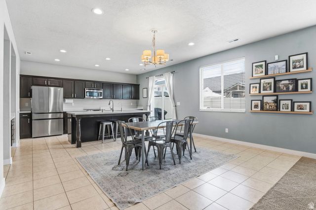 970 N BEXLEY DR, North Salt Lake, UT 84054