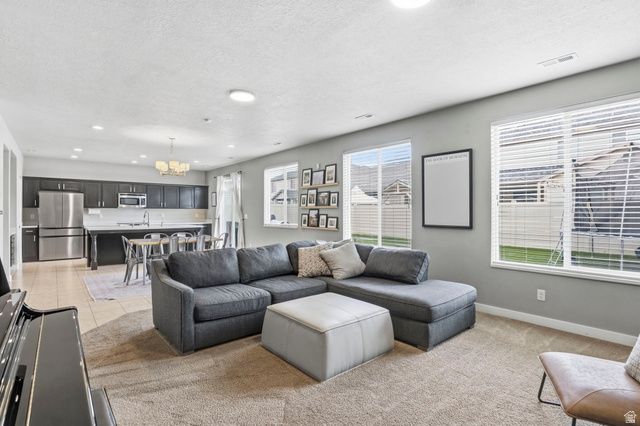 970 N BEXLEY DR, North Salt Lake, UT 84054