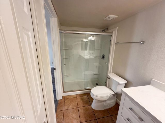 1200 E River Road L158, Tucson, AZ 85718