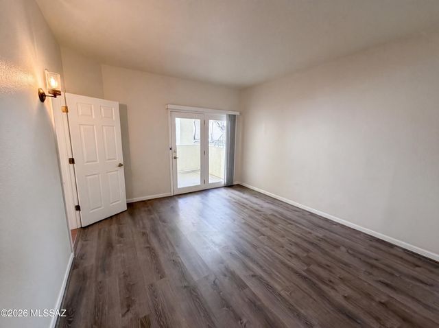 1200 E River Road L158, Tucson, AZ 85718