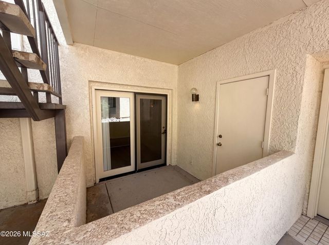 1200 E River Road L158, Tucson, AZ 85718