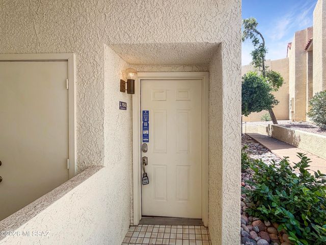 1200 E River Road L158, Tucson, AZ 85718