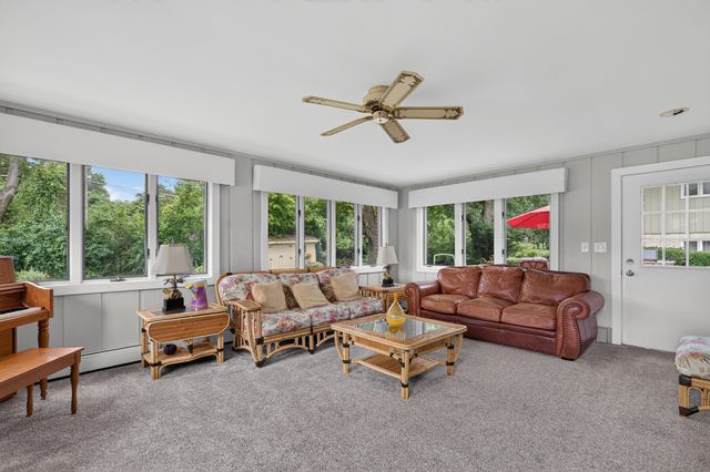 13030 S Cypress Lane, Palos Heights, IL 60463