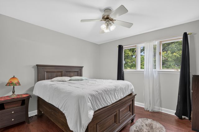 13030 S Cypress Lane, Palos Heights, IL 60463