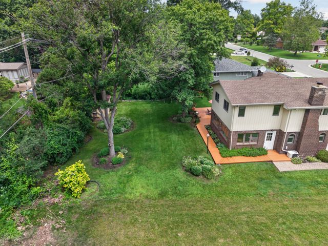 13030 S Cypress Lane, Palos Heights, IL 60463