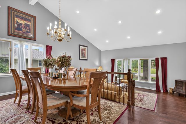 13030 S Cypress Lane, Palos Heights, IL 60463