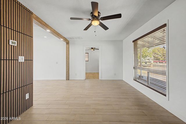 2929 W LOMA Lane, Phoenix, AZ 85051