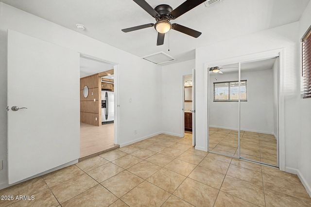 2929 W LOMA Lane, Phoenix, AZ 85051