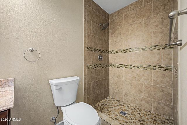 2929 W LOMA Lane, Phoenix, AZ 85051