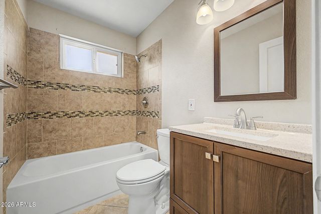 2929 W LOMA Lane, Phoenix, AZ 85051