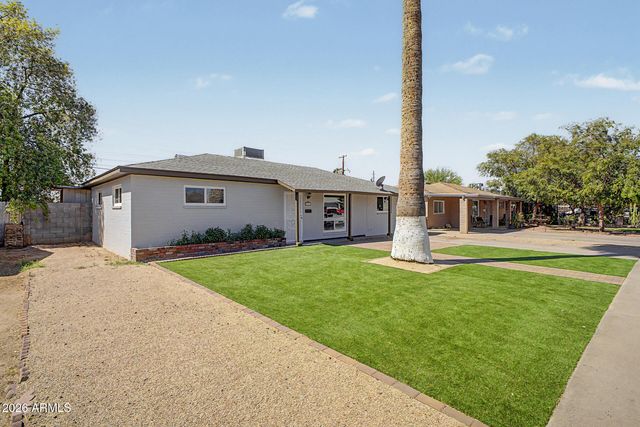 2929 W LOMA Lane, Phoenix, AZ 85051
