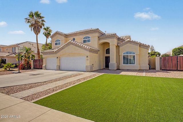 2848 E FOUNTAIN Street, Mesa, AZ 85213